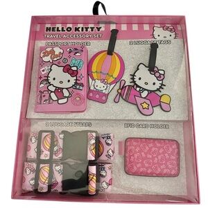 HELLO KITTY Travel Accessory Set Passport Holder Luggage Tags ID wallet & Straps